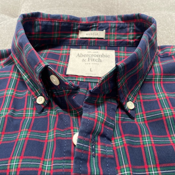 New without tags Abercrombie Fitch ButtonUp - Picture 3 of 6